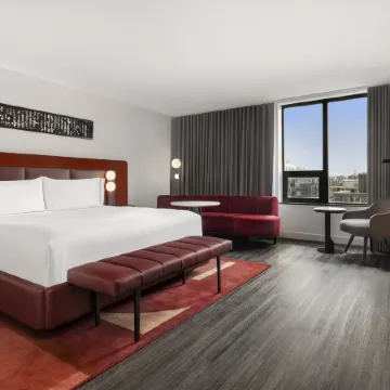 Revery Toronto Downtown, Curio Collection by Hilton