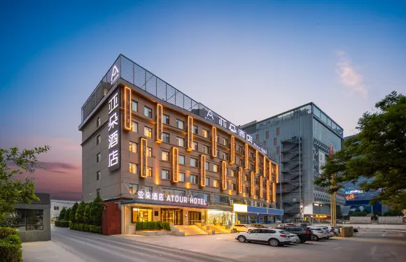 太原昌盛萬達龍盛街亞朵酒店