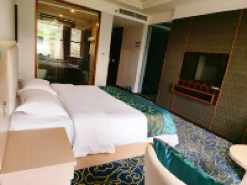 Xiyu Tangquan Hot Spring Hotel
