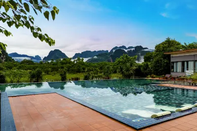 Lisha Garden Resort Hotel Hotels near Elephant Cave