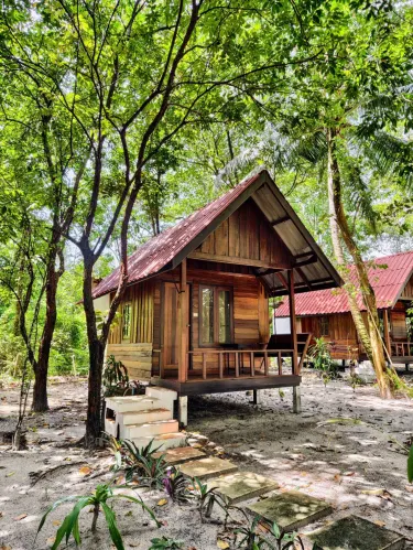 บังกาโลมีแอร์แบบประหยัด