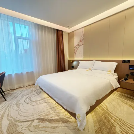 Aorui Xiyue Business Hotel (Laizhou Traditional Chinese Medicine Hospital)