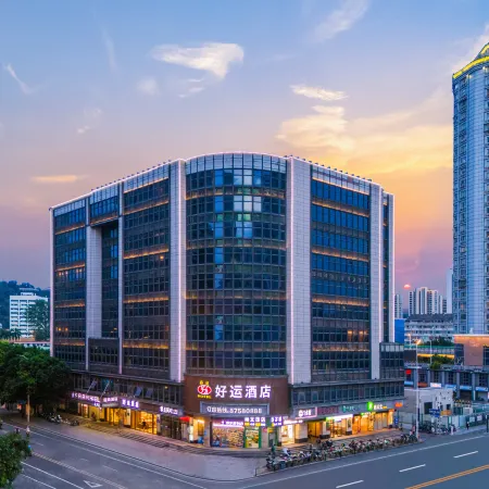 Lucky Hotel