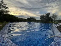 Boluo Xianglin Yunshe Homestay - Infinity Pools