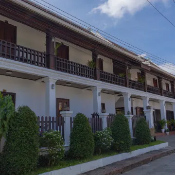 Jasmine Luangprabang Hotel Отели рядом с достопримечательностью «Рынок Дара»