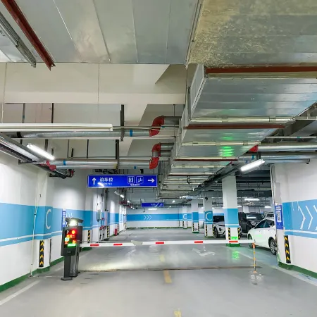 Tiandu Grand Hotel (Jinma Grassland Distribution Center)