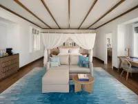 Six Senses Kanuhura Hotels in Komandoo