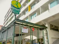 Regent Ramkhamhaeng Hotel dekat Huamark Indoor Stadium