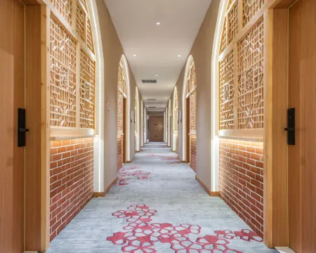 Yan'an·Folk Culture Hotel (Wangjiaping Former Site Branch of Yan'an Revolutionary Memorial Hall) Hotels in Yan'an