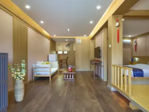 Yanbian Yanji House Jia Huansen Homestay (Korean Folk Custom Garden Shop)