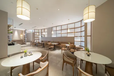 Harbin Qunli Dingxiang Park Subway Station Yaduo Hotel Отели рядом с достопримечательностью «Heilongjiang University»