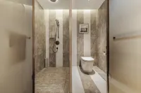 Howard Johnson Life Jiulongpo Chongqing