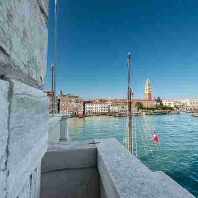 モナコ ＆ グランド カナル Hotel Exterior