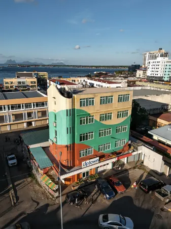 Uptown Hotel Отели рядом с достопримечательностью «Semporna Ocean Tourism Centre»