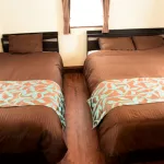 Scallop Beach Condominium Hotels in Онна