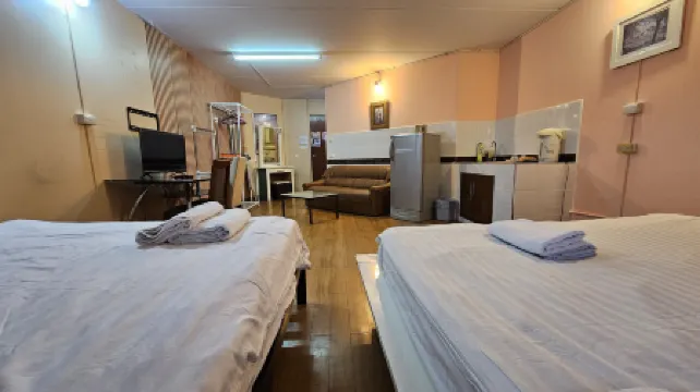 IMPACT Muang Thong Thani, daily rental room, Muang Thong Popular Condo C5
