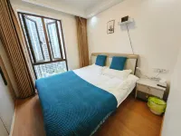 Junyi Apartment