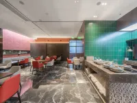 Chengji Hotel (Yizhou Municipal Central Square Branch) 허츠 호텔
