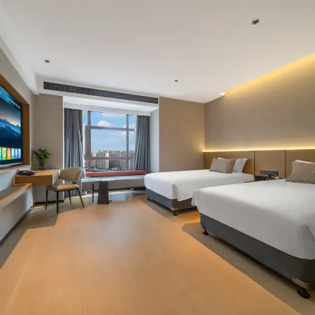 Puyang High-Speed Railway Station Pinyue Lixuan Hotel