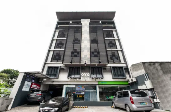 OYO 136 Regal Residences Hotels in Quezon City