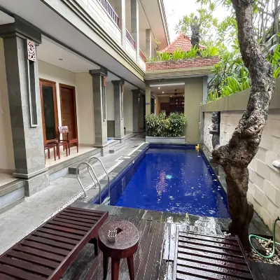 Singgah Hotel Seminyak Hotels near Sunset Road