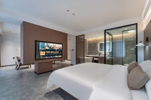 Yulanting Su (Tianquan Traditional Chinese Medicine Hospital)
