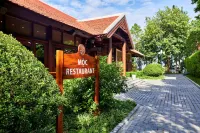 Senna Wellness Retreat Hotels in 