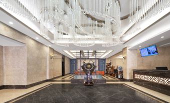 Crystal Garden Hotel (Tianshui Ancient City Fuxi Temple)