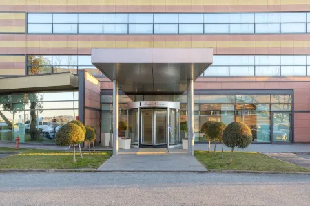 B&B HOTEL Cherasco Langhe