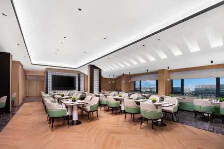 Junyi Yunlan International Hotel