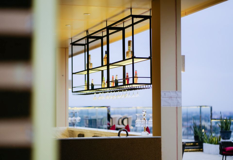 3. 라마다 바이 윈..