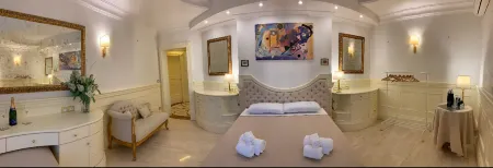 Simon's guest house Rome Отели рядом с достопримечательностью «Archaeological Area of Santa Croce in Jerusalem»