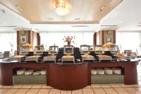 Central Plaza Hotel - Morgenmad