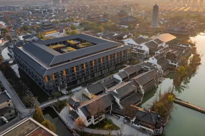 Puyuan Fashion Ancient Town Meshang Resort Hotel Các khách sạn gần Times Plaza Pedestrian Street
