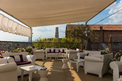 Due Torri Hotel