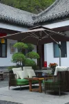 Floral Hotel·shanshetaohuayuanminsu