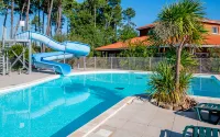 Vacancéole - le Domaine des Grands Lacs Hotels in Biscarrosse