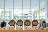 Holiday Inn Express & Suites BANJARMASIN by IHG - breakfast