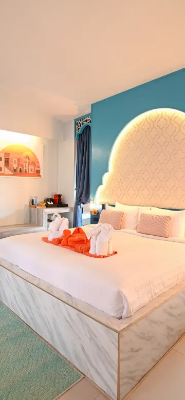 ห้องเตียงคิงไซส์ พร้อมวิวสระว่ายน้ำ