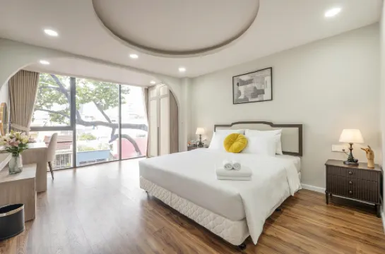 Level SaiGon Hotel