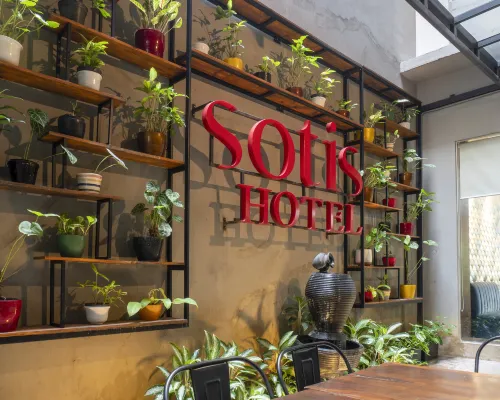 SOTIS Hotel Falatehan, Blok M, Jakarta Hotels near Senayan