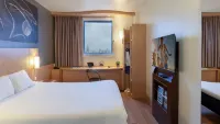 Ibis Barcelona Meridiana Hotels in Santa Coloma de Gramenet