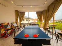 Aesthetic Muji Pool Villa in Ipoh | 5BR 24Pax Hotels in Tambun