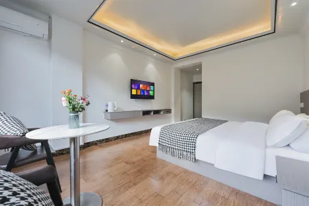 Lemon Inn Отели в г. Юнфу