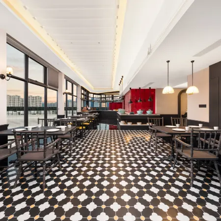 Feilin Ingarden Hotel