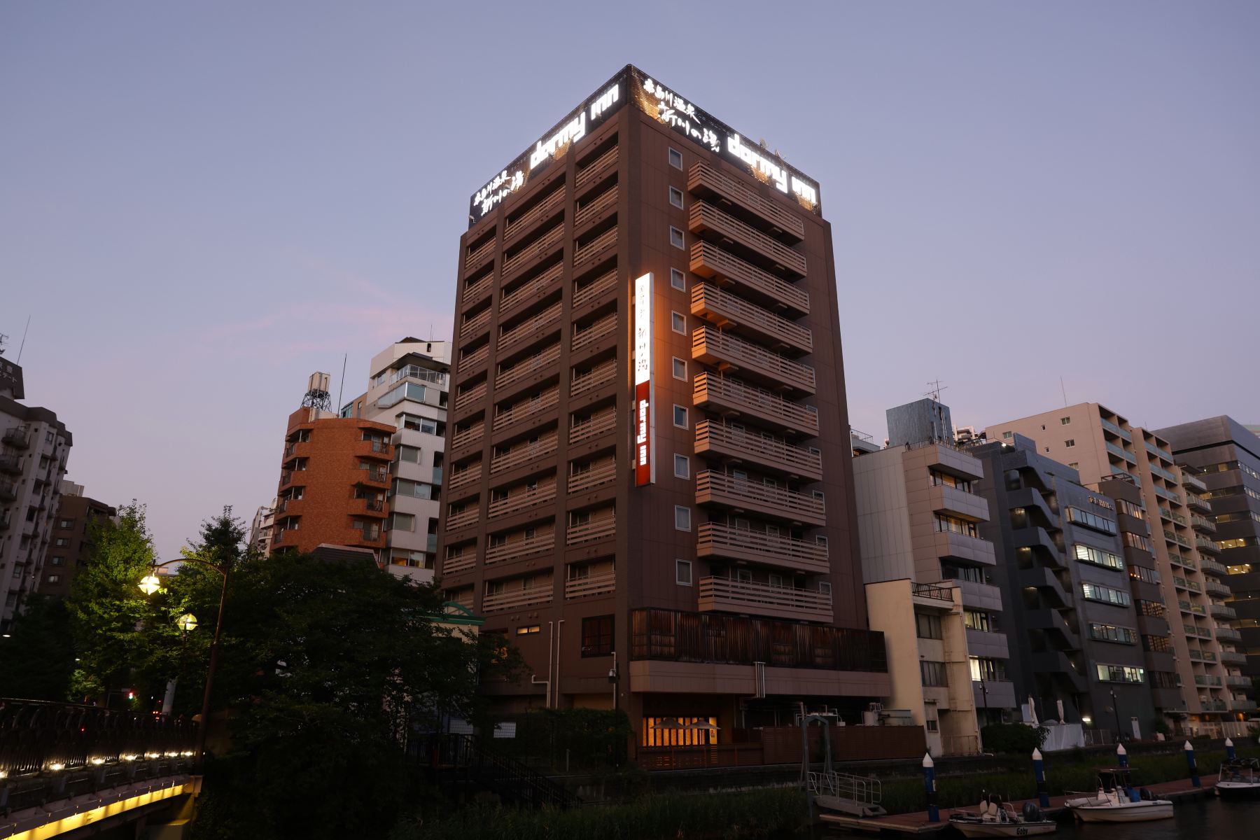 施設外観