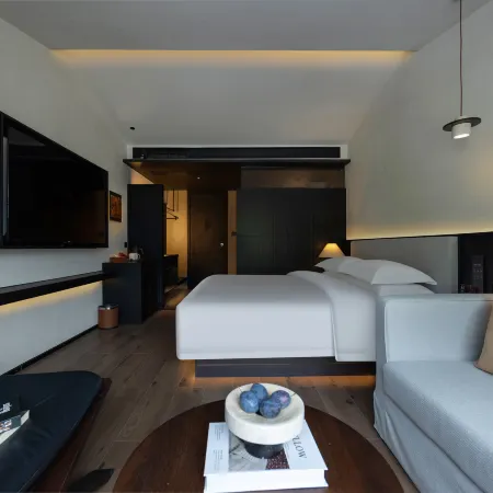 Qinghe Courtyard · Jiuzhaigou | QINGHE Hot Spring - Luxury Private Hot Spring Villa