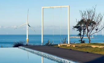 HEARTILY SEA VIEW MANOR