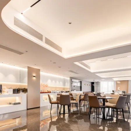 Auro Hotel ( Xi'an International Airport store )