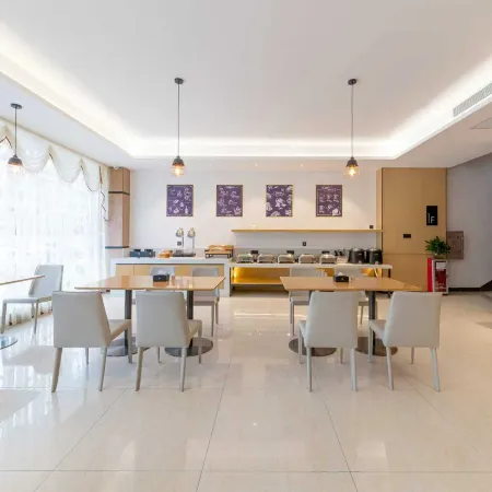 City Comfort Inn(Yangchun Spring Bay Shilin Longgong Rock)
